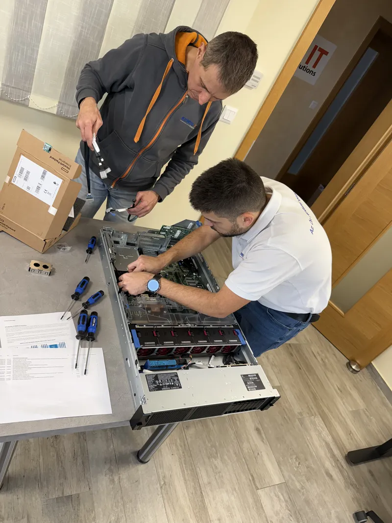 BUSINESS-IT kollégák